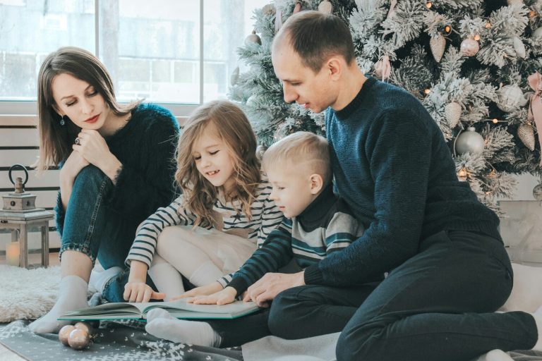 Family-Friendly Ways to Make Christmas Special Without Overspending | Forces Mutual